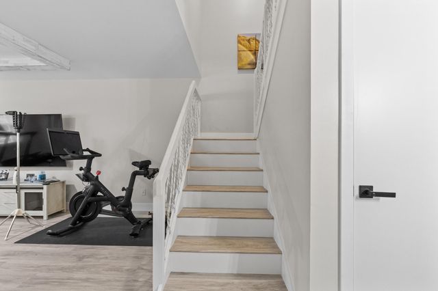 2842 SW Lakemont Place, Palm City, FL 34990