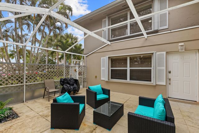 2842 SW Lakemont Place, Palm City, FL 34990