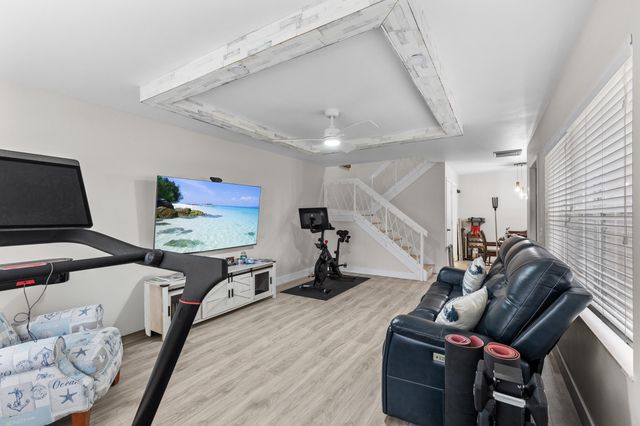 2842 SW Lakemont Place, Palm City, FL 34990