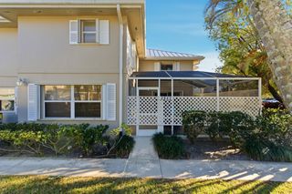 2842 SW Lakemont Place, Palm City, FL 34990