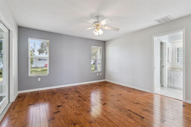 26126 NEWCOMBE CIRCLE, Leesburg, FL 34748