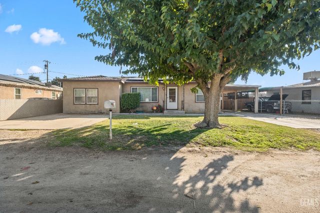 627 Hood Drive, Bakersfield, CA 93308