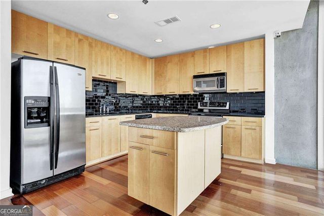 3324 Peachtree Road NE 2507, Atlanta, GA 30326