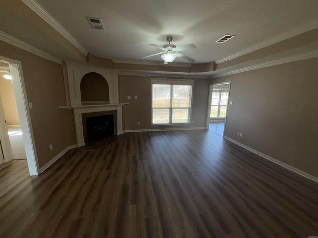 1709 Pilot Court, Jacksonville, AR 72076