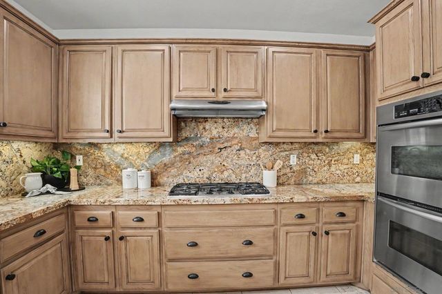 2369 Paseo los Gatos, Chula Vista, CA 91914