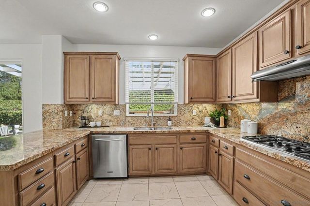 2369 Paseo los Gatos, Chula Vista, CA 91914