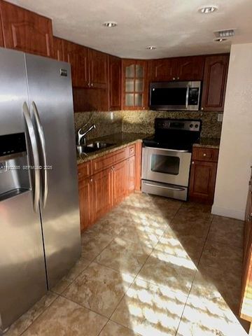 5333 W 23rd Ave 5-1, Hialeah, FL 33016