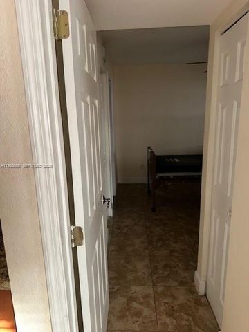 5333 W 23rd Ave 5-1, Hialeah, FL 33016