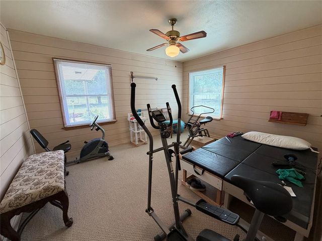 324 S Main Street, Mcloud, OK 74851