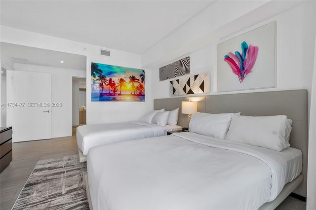 4010 S Ocean Drive R2505, Hollywood, FL 33019