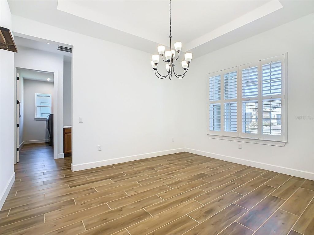 Image 6 of property listing at 972 LADERA RANCH ROAD, Kissimmee, FL 34759