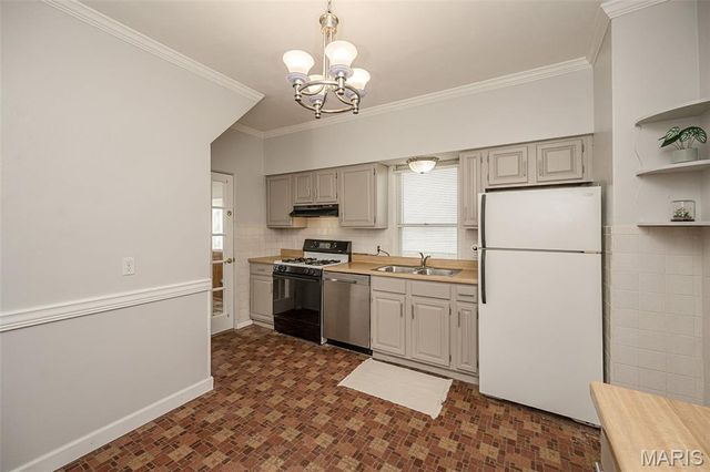 4825 Oldenburg Avenue, St Louis, MO 63123