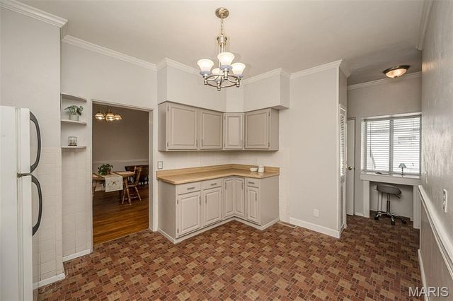 4825 Oldenburg Avenue, St Louis, MO 63123