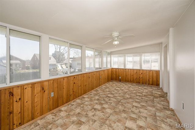 4825 Oldenburg Avenue, St Louis, MO 63123