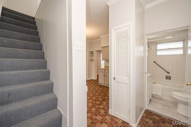 4825 Oldenburg Avenue, St Louis, MO 63123