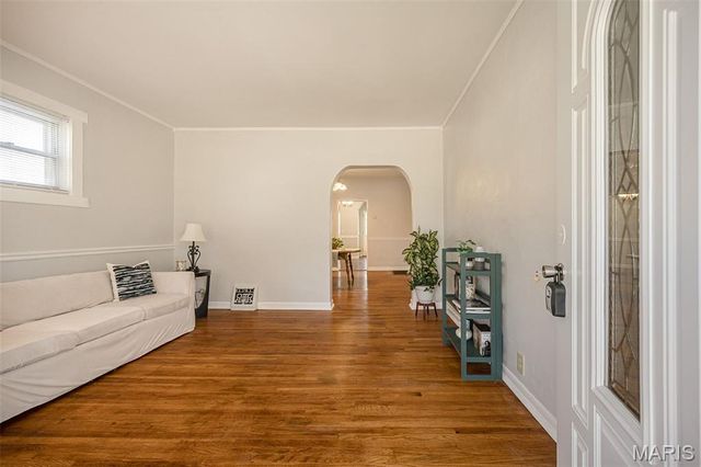 4825 Oldenburg Avenue, St Louis, MO 63123