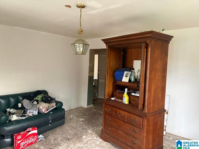 925 AVENUE F, Birmingham, AL 35214