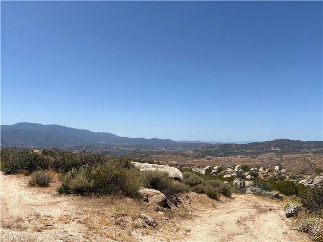 11 Sage, Sage, CA 92544