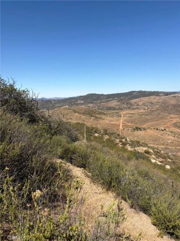 11 Sage, Sage, CA 92544