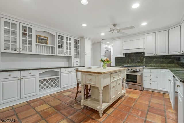 4 Edward Shippen Ln, Morris Twp., NJ 07960