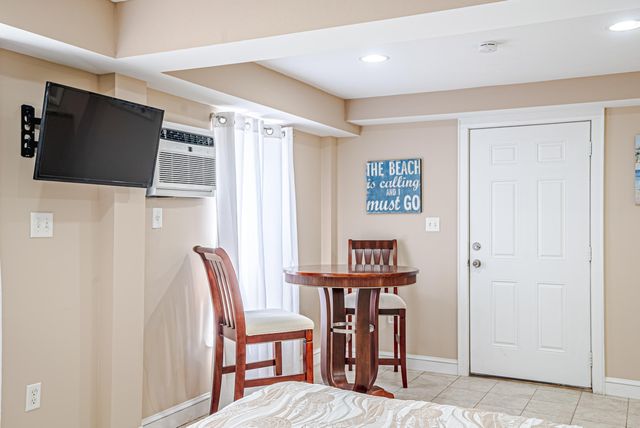 206 Shasta Street, Panama City Beach, FL 32413