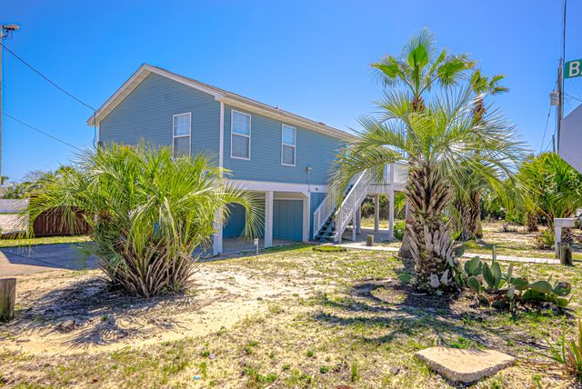 206 Shasta Street, Panama City Beach, FL 32413