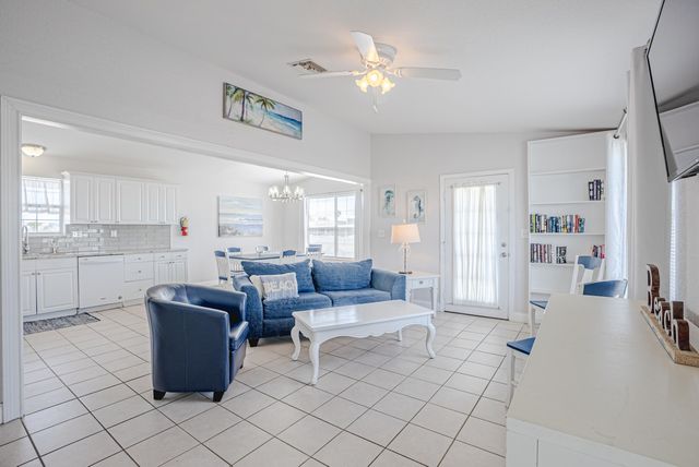 206 Shasta Street, Panama City Beach, FL 32413