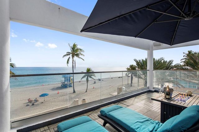 2203 N Surf Road, Hollywood, FL 33019