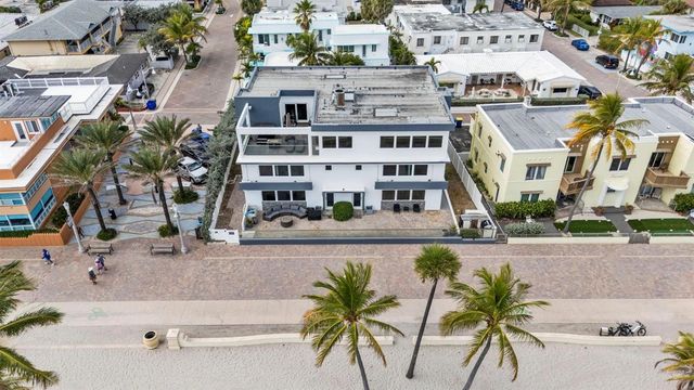 2203 N Surf Road, Hollywood, FL 33019