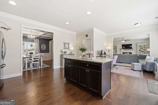 1196 Clear Stream Ridge, Auburn, GA 30011