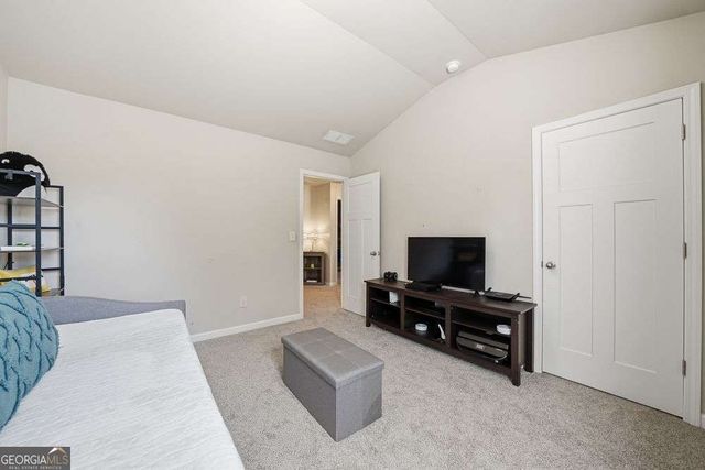 1196 Clear Stream Ridge, Auburn, GA 30011