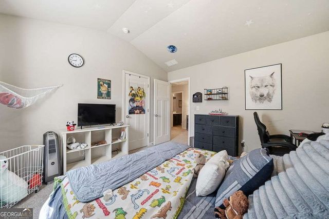 1196 Clear Stream Ridge, Auburn, GA 30011