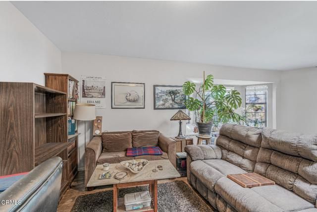 6445 Ralston Street, Ventura, CA 93003