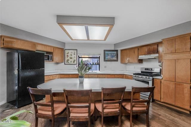 6445 Ralston Street, Ventura, CA 93003