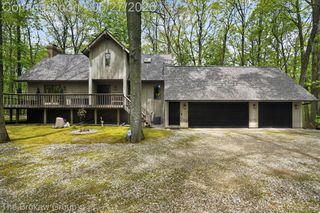 2637 White Pine Drive, Addison Township, MI 48370