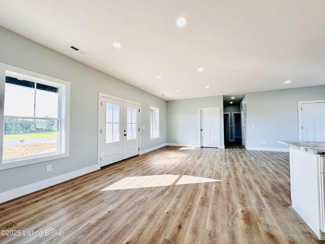 88 Chett Ln, Clarkson, KY 42726