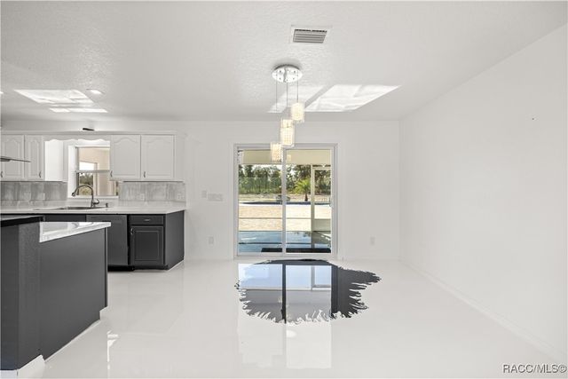 8620 SW 157th Lane, Dunnellon, FL 34432