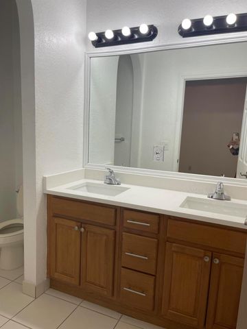865 Pipers Cay Drive, West Palm Beach, FL 33415
