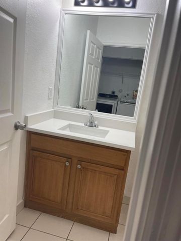 865 Pipers Cay Drive, West Palm Beach, FL 33415