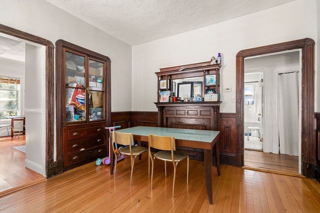 106 Harrishof St., Boston, MA 02121