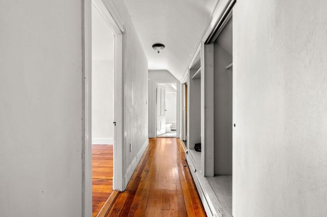 106 Harrishof St., Boston, MA 02121