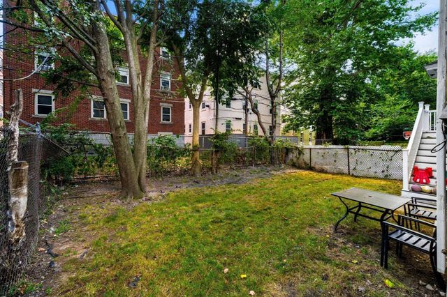 106 Harrishof St., Boston, MA 02121