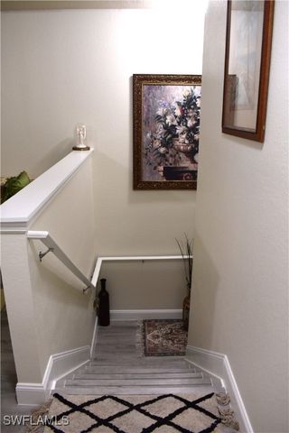 9072 Gervais CIR 306, Naples, FL 34120