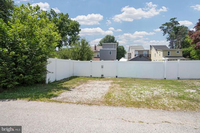 609 VERNON ST, Media, PA 19063