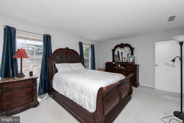 202 ASHBY CT, Mount Laurel, NJ 08054