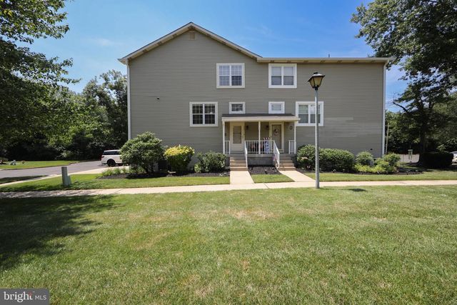 202 ASHBY CT, Mount Laurel, NJ 08054