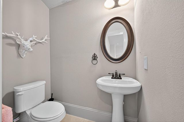 1821 W 24th Street, Houston, TX 77008