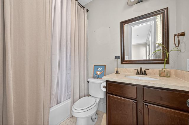 1821 W 24th Street, Houston, TX 77008