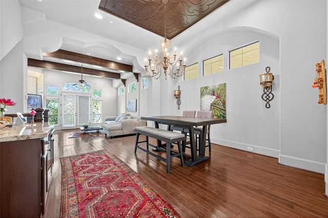 1821 W 24th Street, Houston, TX 77008