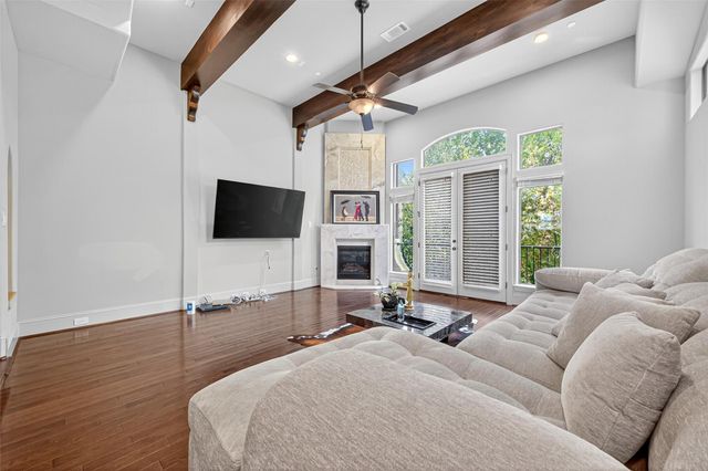 1821 W 24th Street, Houston, TX 77008